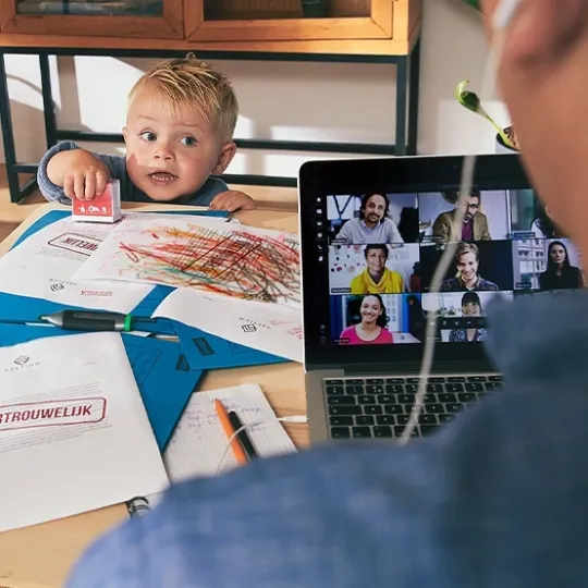 carousel3_growinguptgoether